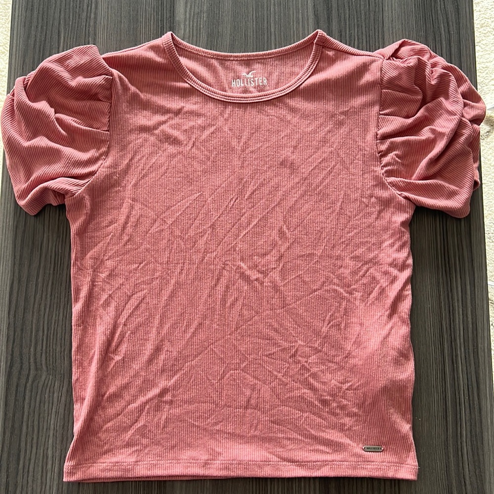 Dusty Rose Hollister crop top